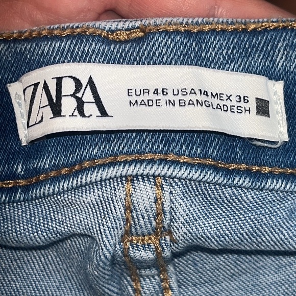 Zara women’s Light Blue Jeans size 14 - Picture 5 of 7